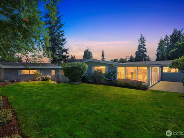 1279 149th Place SE, Bellevue WA 98007