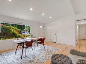 1279 149th Place SE, Bellevue WA 98007
