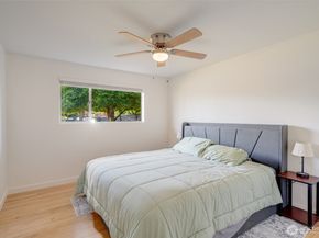 1279 149th Place SE, Bellevue WA 98007