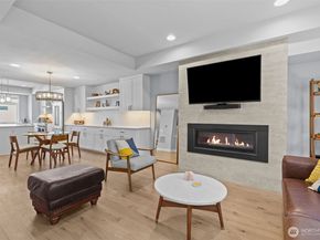 4040 129th Court SE 18, Bellevue WA 98006