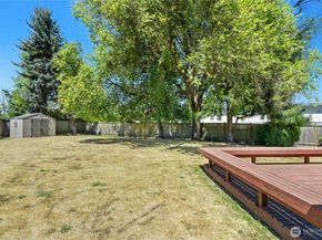 21502 52nd Place W, Mountlake Terrace WA 98043