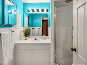 16521 NE 1st Place, Bellevue WA 98008