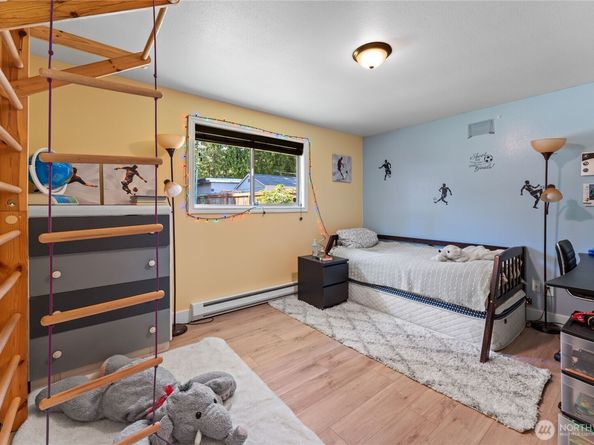 9414 Sharon Drive, Everett WA 98204