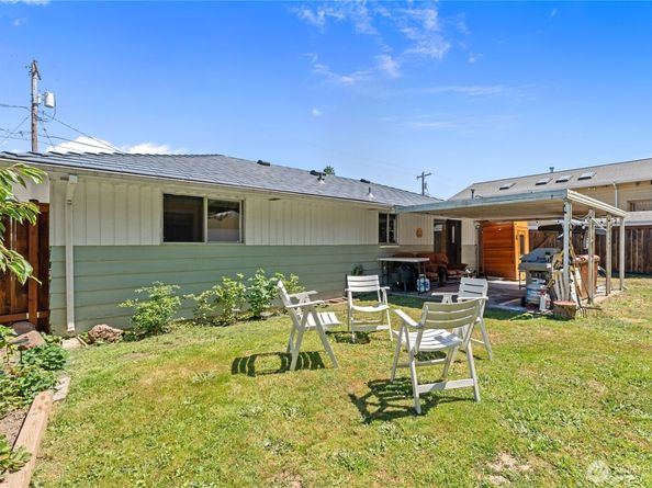 9414 Sharon Drive, Everett WA 98204