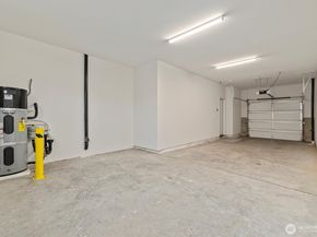 1323 N 185th Street A, Shoreline WA 98133