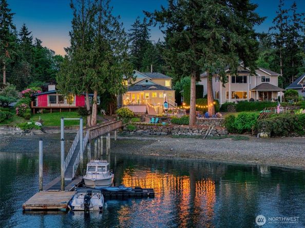 1312 NE South Petterson Road, Keyport WA 98345