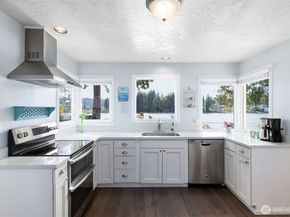 1312 NE South Petterson Road, Keyport WA 98345