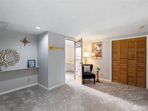1312 NE South Petterson Road, Keyport WA 98345