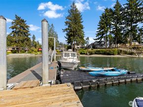 1312 NE South Petterson Road, Keyport WA 98345