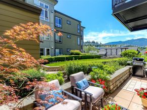 1840 25th Avenue NE 204, Issaquah WA 98029