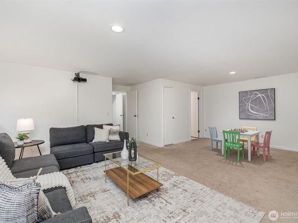 14310 NE 178th Street, Woodinville WA 98072