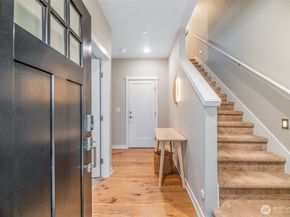 6633 NE 188th Court 5, Kenmore WA 98028