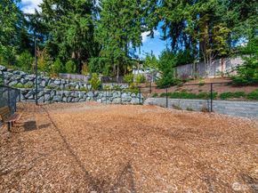 6633 NE 188th Court 5, Kenmore WA 98028