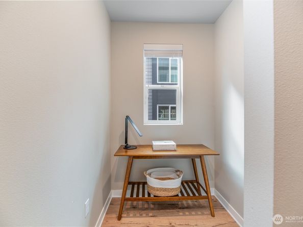 6633 NE 188th Court 5, Kenmore WA 98028