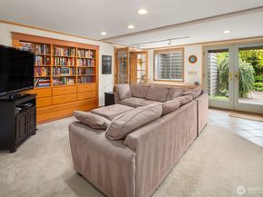 235 10th Avenue W, Kirkland WA 98033