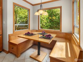 235 10th Avenue W, Kirkland WA 98033