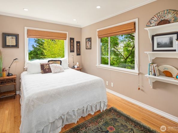 235 10th Avenue W, Kirkland WA 98033