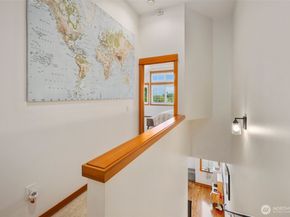 1609 California Avenue SW A, Seattle WA 98116