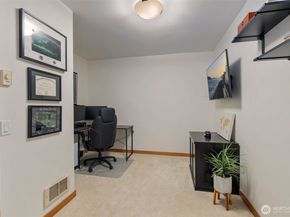 1609 California Avenue SW A, Seattle WA 98116
