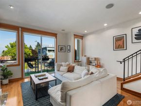 1609 California Avenue SW A, Seattle WA 98116