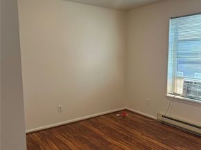 10511 Midvale Avenue N 202, Seattle WA 98133