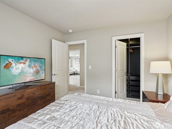 5624 S 344th Court, Auburn WA 98001
