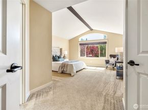 23717 NE 108th Place, Redmond WA 98053