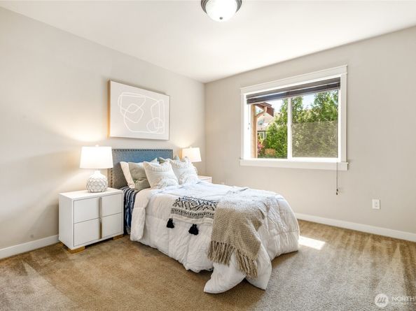 23717 NE 108th Place, Redmond WA 98053