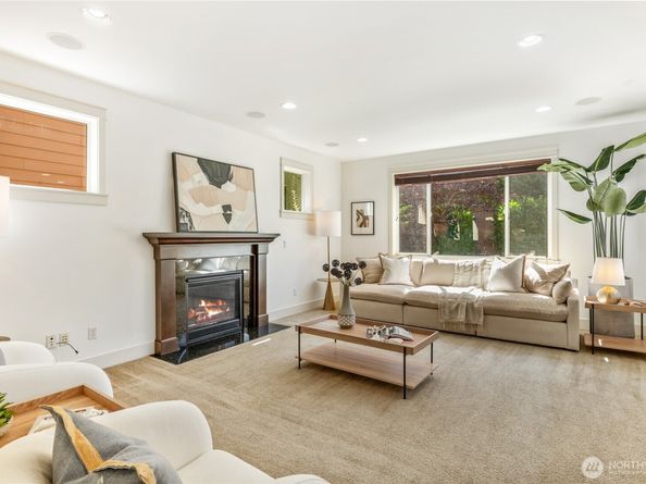 23717 NE 108th Place, Redmond WA 98053