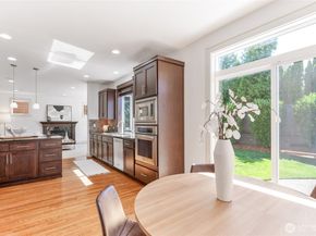 23717 NE 108th Place, Redmond WA 98053