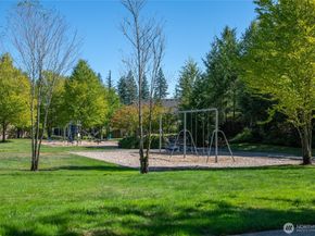 23717 NE 108th Place, Redmond WA 98053