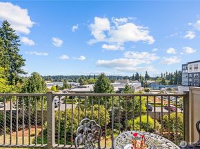 8017 234th Street SW 325, Edmonds WA 98026