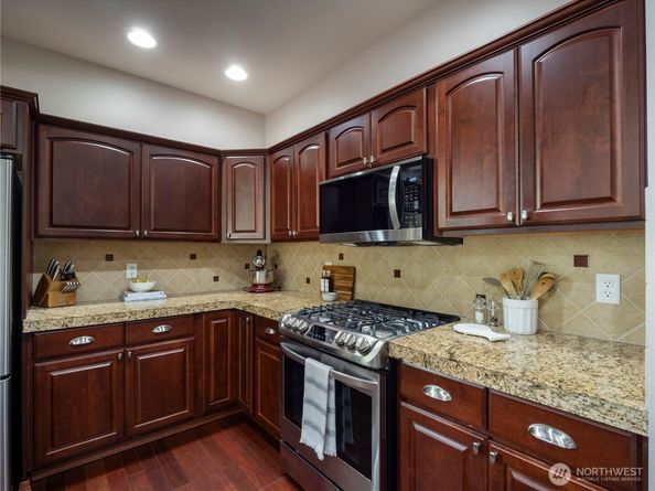 35087 41st Place S, Auburn WA 98001