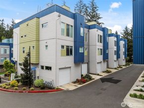 7629 NE 122nd Court 7, Kirkland WA 98034