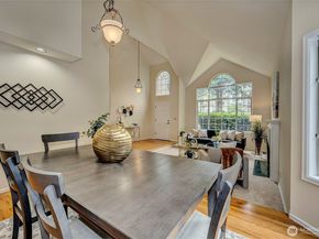 5044 157th Court NE, Redmond WA 98052