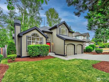 5044 157th Court NE