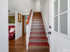 747 37th Street SE 9A, Auburn WA 98002