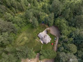 16653 178th Avenue NE, Woodinville WA 98072