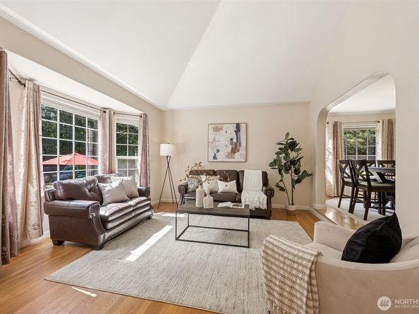 16653 178th Avenue NE, Woodinville WA 98072