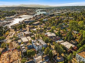 105 C NW 39th Street, Seattle WA 98107
