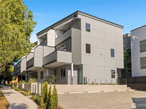 105 C NW 39th Street, Seattle WA 98107