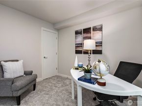 105 C NW 39th Street, Seattle WA 98107