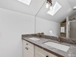 13008 132nd Avenue NE, Kirkland WA 98034