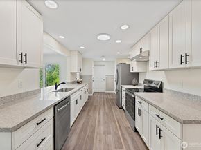 22720 90th Avenue W, Edmonds WA 98026