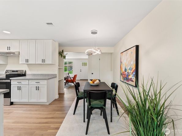22720 90th Avenue W, Edmonds WA 98026