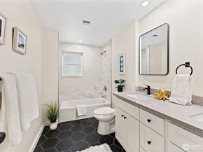 22720 90th Avenue W, Edmonds WA 98026