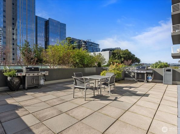 1415 2nd Avenue NE 1801, Seattle WA 98101