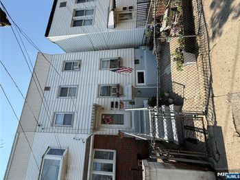 165 Lincoln Street