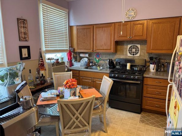 165 Lincoln Street, Jersey City NJ 07307