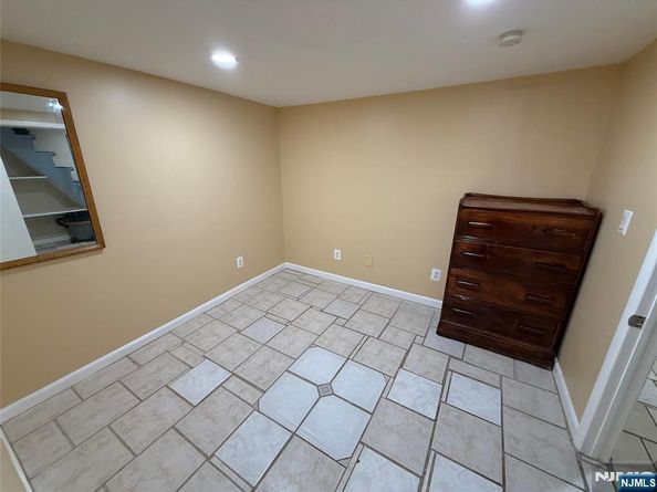 165 Lincoln Street, Jersey City NJ 07307